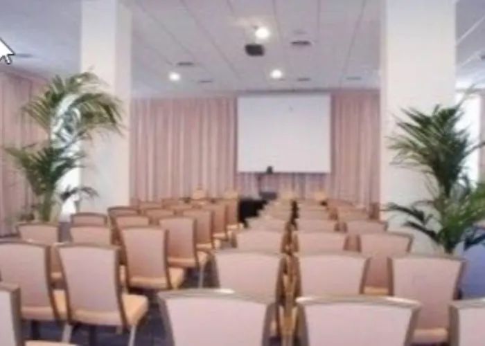 Recina Hotel
